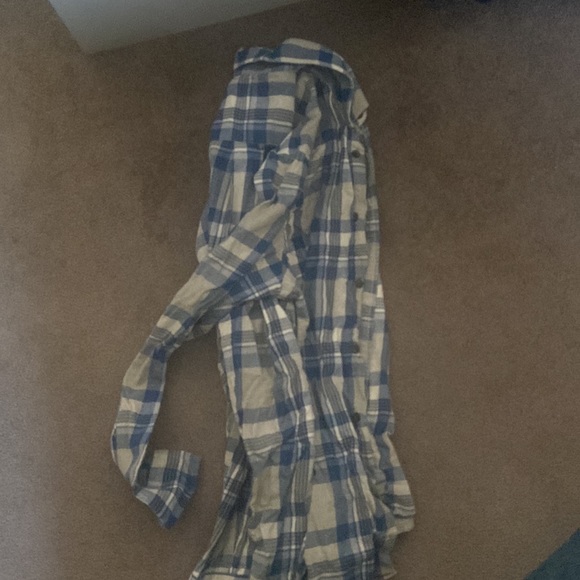 St. John’s Bay blue checkered flannel - Picture 4 of 4